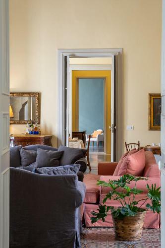 Hostal Palazzo Garzia - Dimora Storica