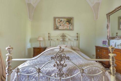 Villa Nicrys