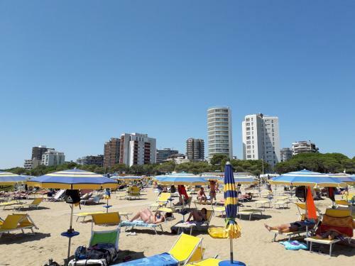 Lucerna Apartments At Sabbiadoro Beach