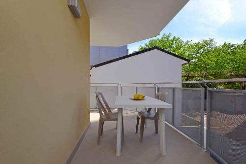 Apartments In Lignano 21702