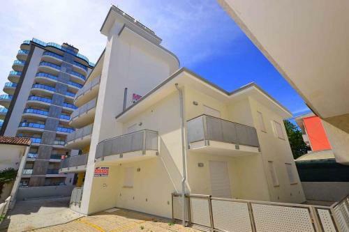 Apartments In Lignano 21702