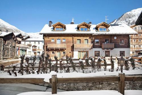 Apartamento Rasia Residence Relax App 1