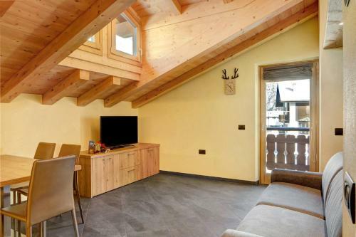 Apartamento Rasia Residence Relax App 5