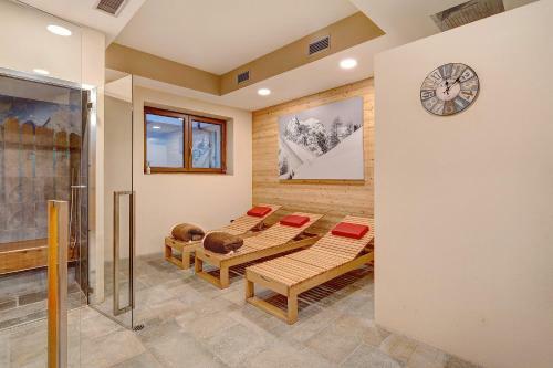 Apartamento Rasia Residence Relax App 5