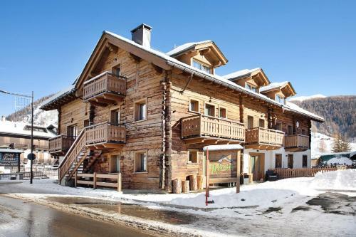 Apartamento Rasia Residence Relax App 4