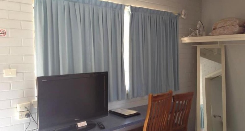 Beach Drive Motel