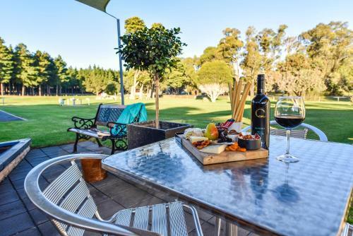 Motel Sundowner William Macintosh Naracoorte