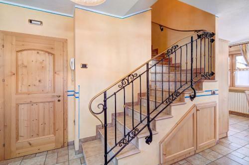 Apartamento Chalet Betty Appartamento Sgembro