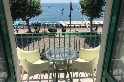 Mareinvista Apartment In Maiori