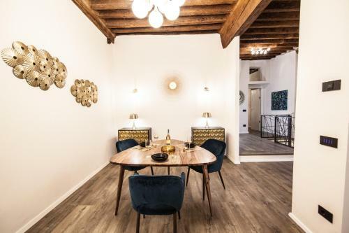 Historic Center Luxury Apartment