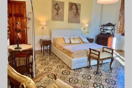 Villa Maria Luisa . Splendida Villa Liberty