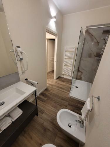 Hostal Stop&go Suites And Apartments