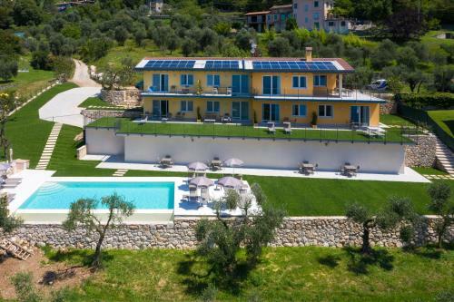 Pinini Country Apartments