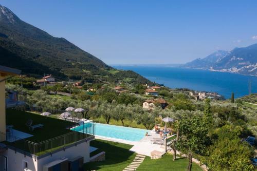 Pinini Country Apartments