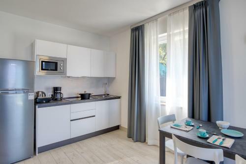 Pinini Country Apartments