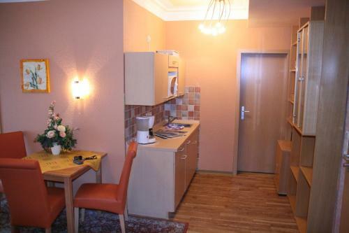 Apartamentos Albertus Paris Stadt - Appartement