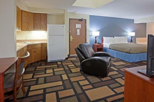 Hotel Americinn By Wyndham Austin