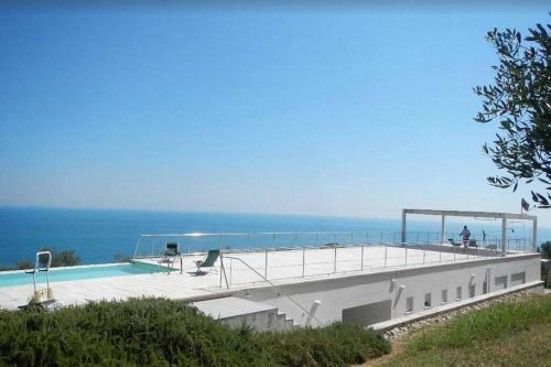 Stunning Design Villa With Unique 180� Sea Views