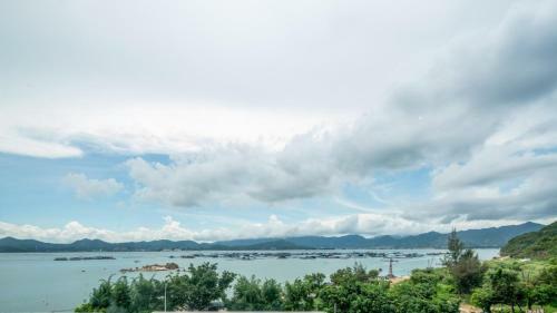 Floral Hotel Shenzhen Dongshan