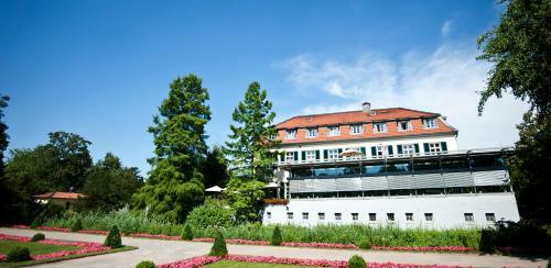 Hotel Schloss Berge