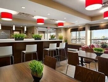 Hotel Microtel Inn & Suites By Wyndham Lloydminster