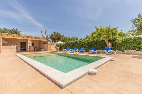 Acogedora Finca Con Piscina