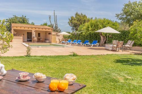 Acogedora Finca Con Piscina