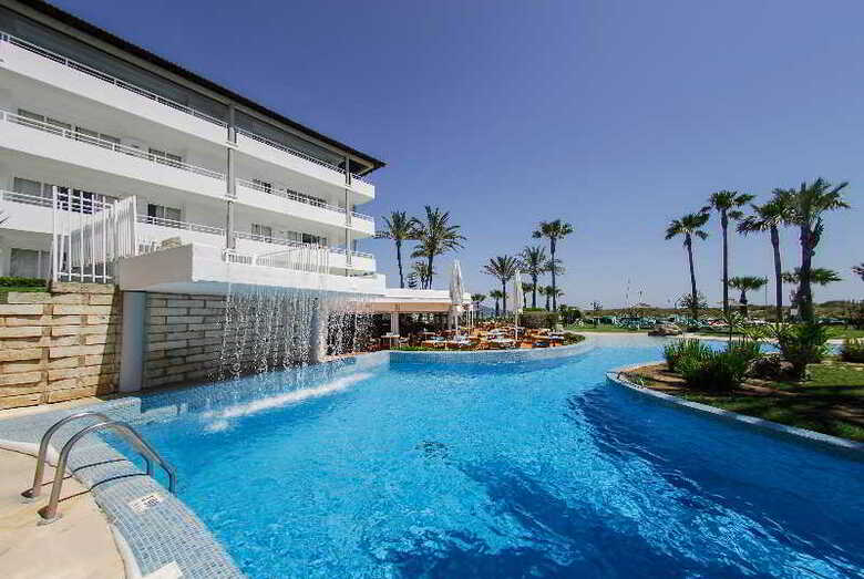 Playa Esperanza Hotel