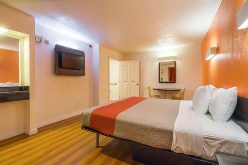 Motel 6 Garland Northwest Highway