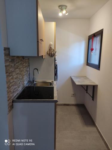 Apartamento Accogliente Appartamento Con Vetrate Panoramiche