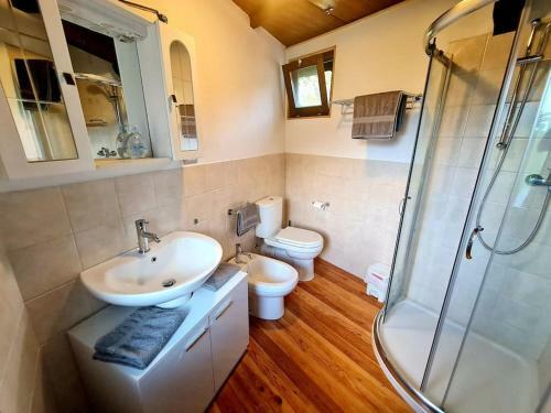 Villa Castello Del 1100 Con Vista E Jacuzzi In Valtellina