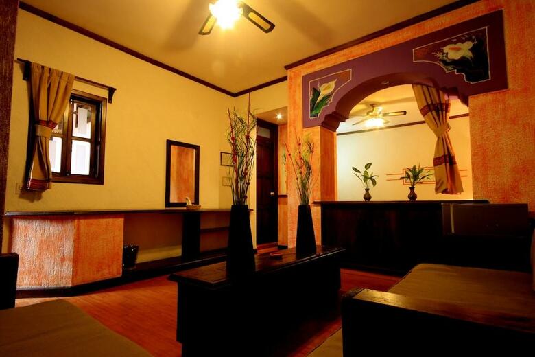 Hotel Regis