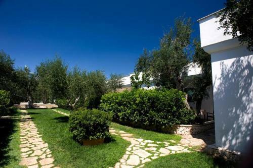Ferienwohnung Ulivo Mit Pool Und Privatstrand