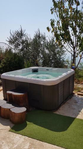 Villa Cecilia