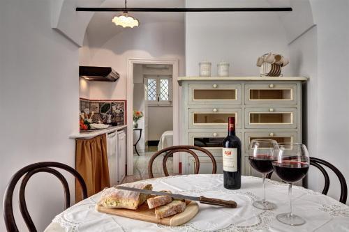 La Dimora: Relax In A Lovely Garden