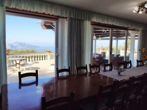 Villa Giulia Upto 12people Overlooking Capri