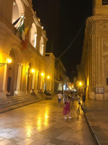 Hostal Garibaldi House