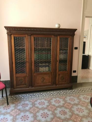 Hostal Garibaldi House