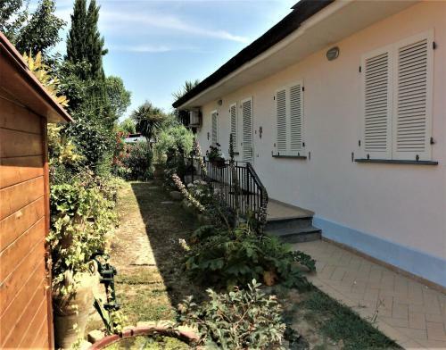 Hostal I Girasoli Di Migliarino