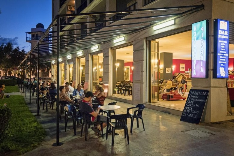 Hotel Neptuno