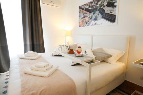 Hostal Le Stanze Di Piazza Cairoli