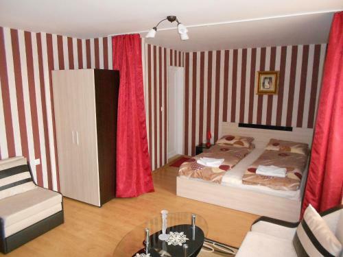 Hostal Nenchova Guest House