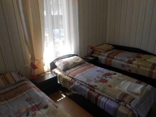 Hostal Nenchova Guest House