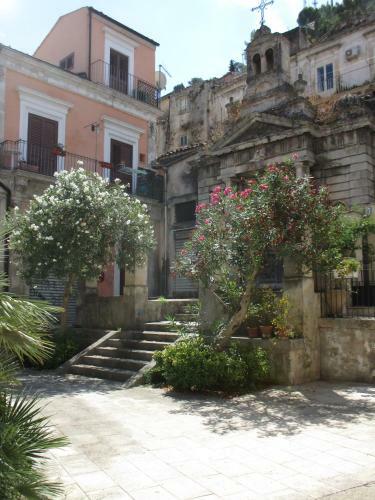 La Casa Rosa