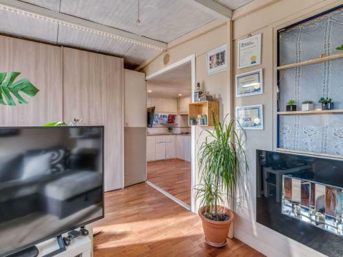 Rustic Holiday Home In Monsagrat With Private Pool