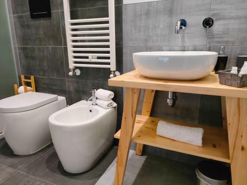 Hostal Central Rooms Matera