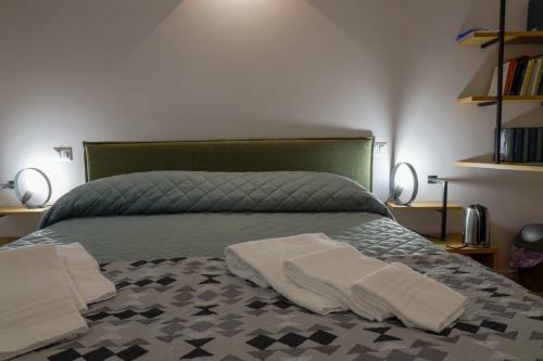 Hostal Bed&book