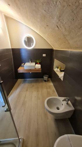 Hostal Lithos Rooms