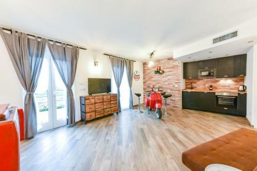 Vespa Apartments