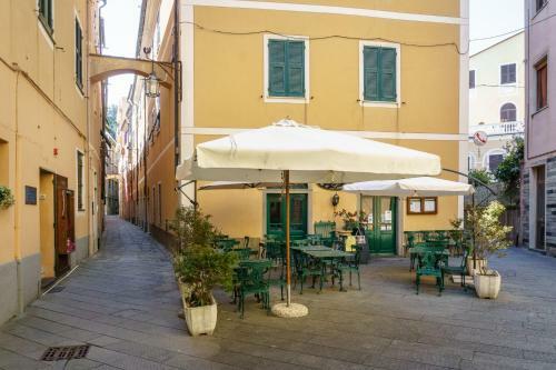 Cinque Terre Moneglia Apartments